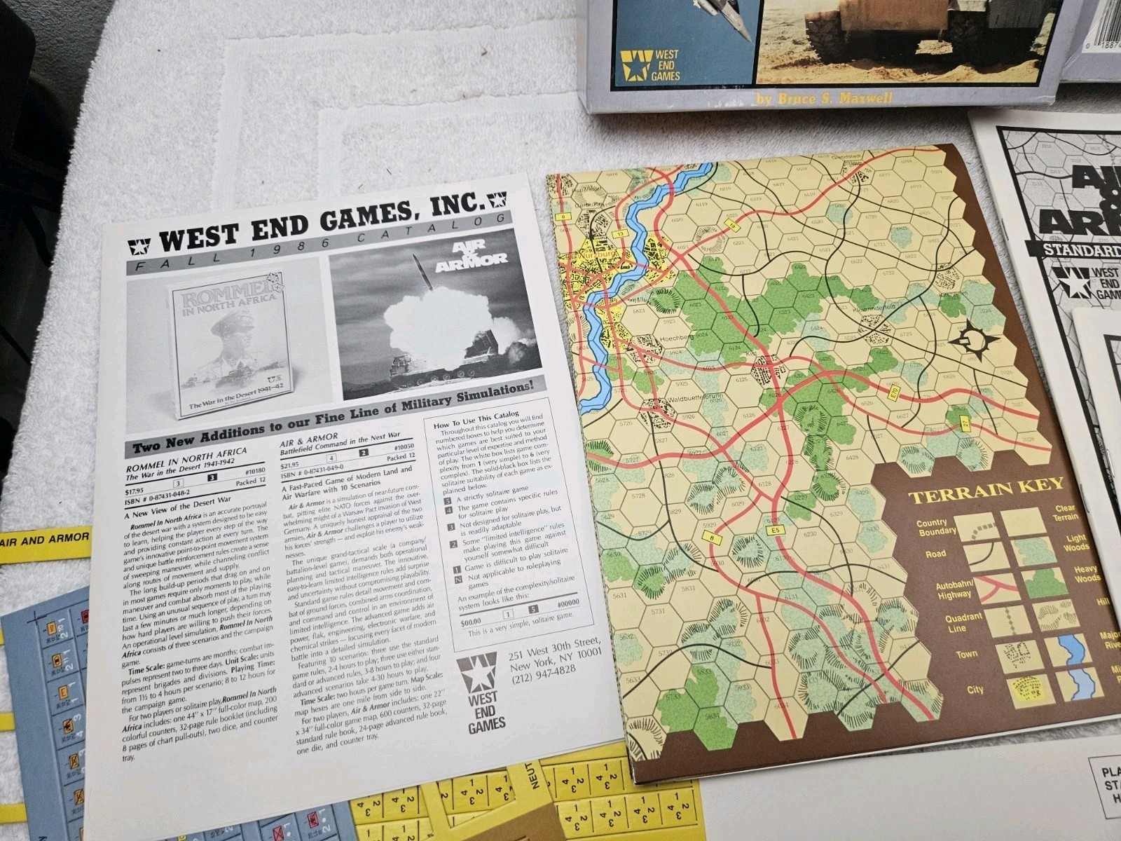 WEST END GAMES AIR & ARMOR 1986 VINTAGE PARTIALLY UNPUNCHED