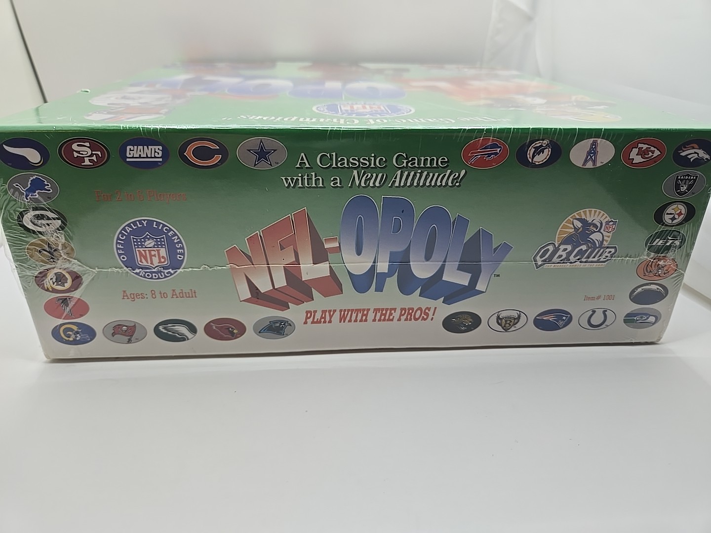 NFL-OPOLY Football Team Board Game TDC Games NFL Brett Favre Troy Aikman #1001