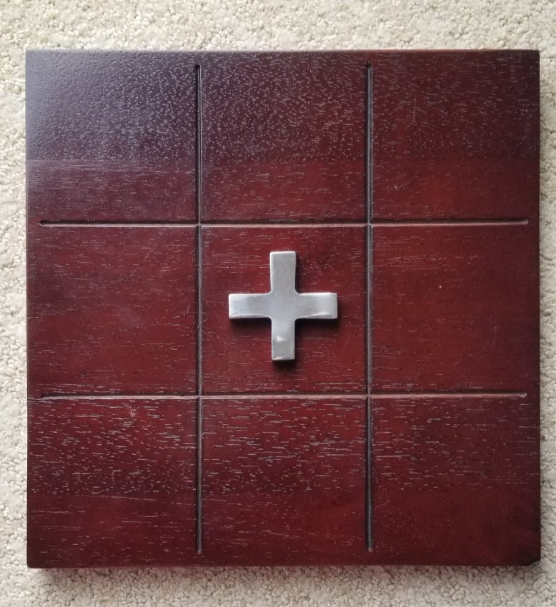 W Hotel Wood & Metal Decorative Table Top Tic Tac Toe & W branded playing cards