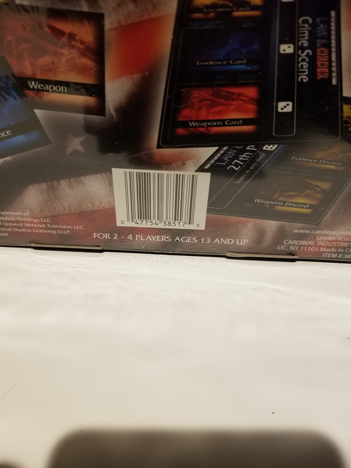 Law & Order Detective Game plastic has slight tear 2-4 players ages 13+ Board gm