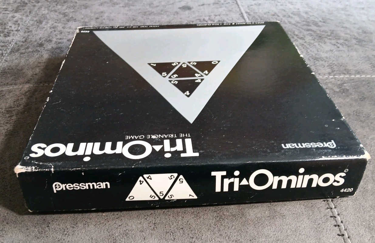 VINTAGE Tri-Ominos THE TRIANGLE GAME – Original Box – Pressman #4420