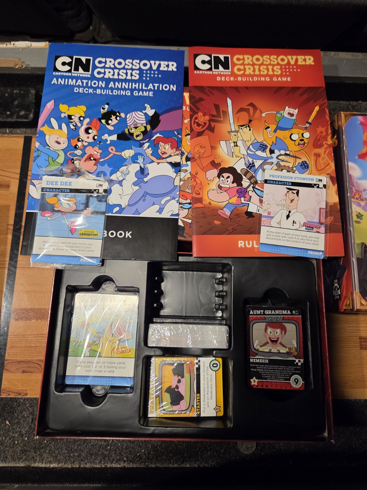 Cartoon Network Crossover Crisis Deck-Building Game (Complete) – FREE SHIP