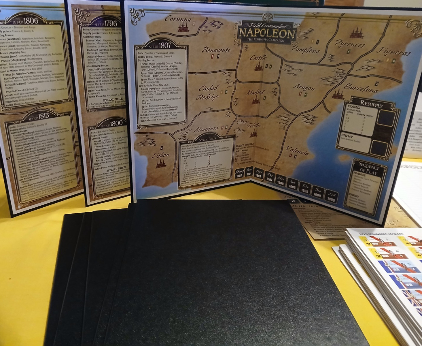 DVG Field Commander Napoleon Strategy War Board Game 2011 Open never played