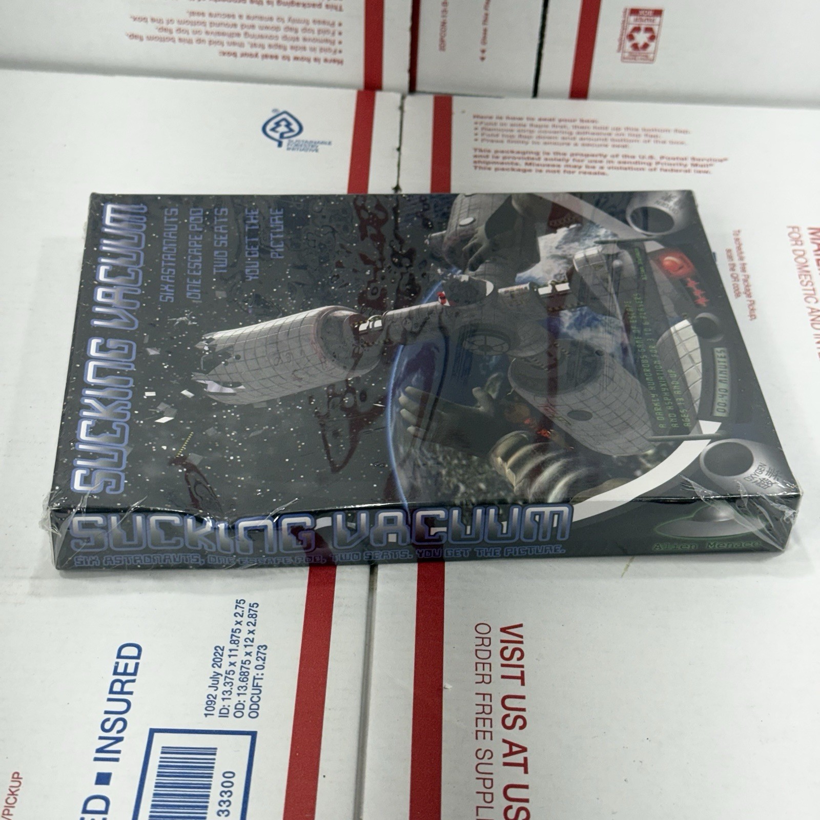 Alien Menace Boardgame Ultimate Sucking Vacuum Box Brand New Sealed