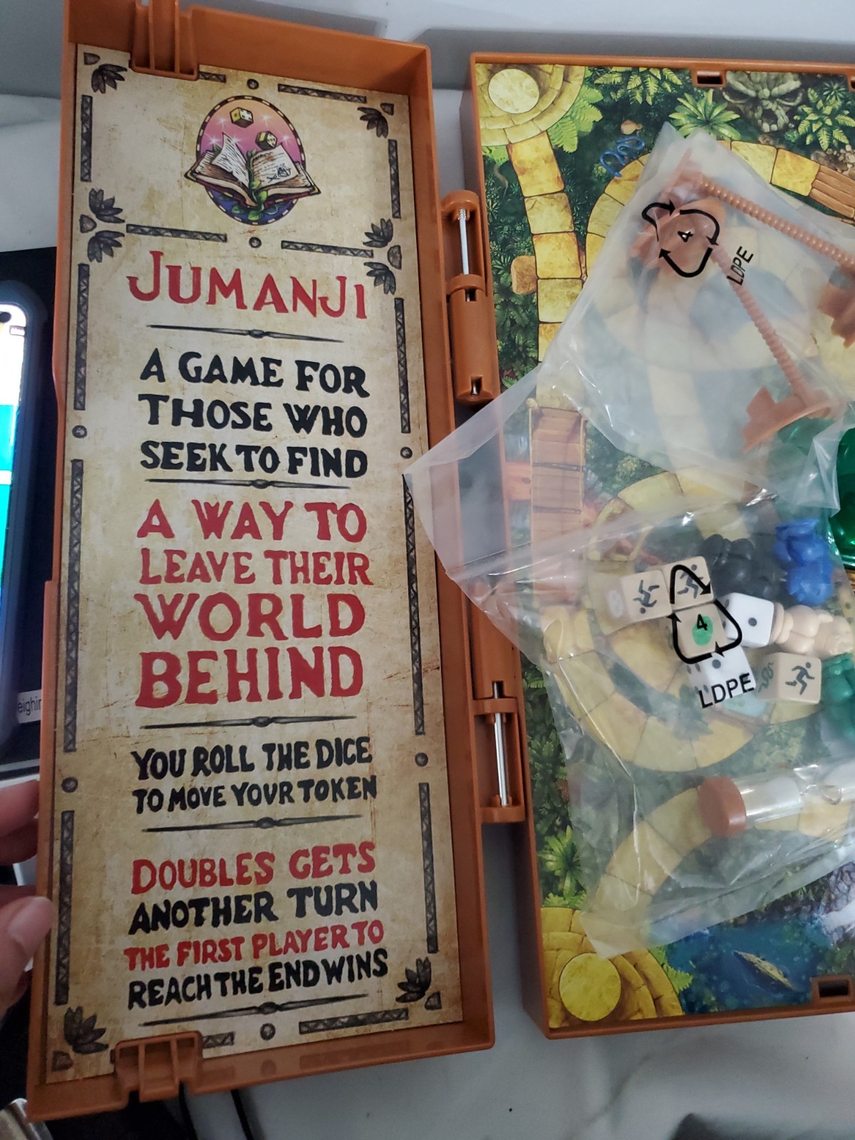Spin Master Jumanji Complete Deluxe Electronic Board Game Never Used
