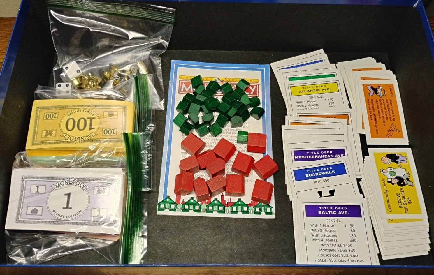 Monopoly Deluxe Edition 1998 Wood Houses 12 Gold Tokens Parker Brothers Complete