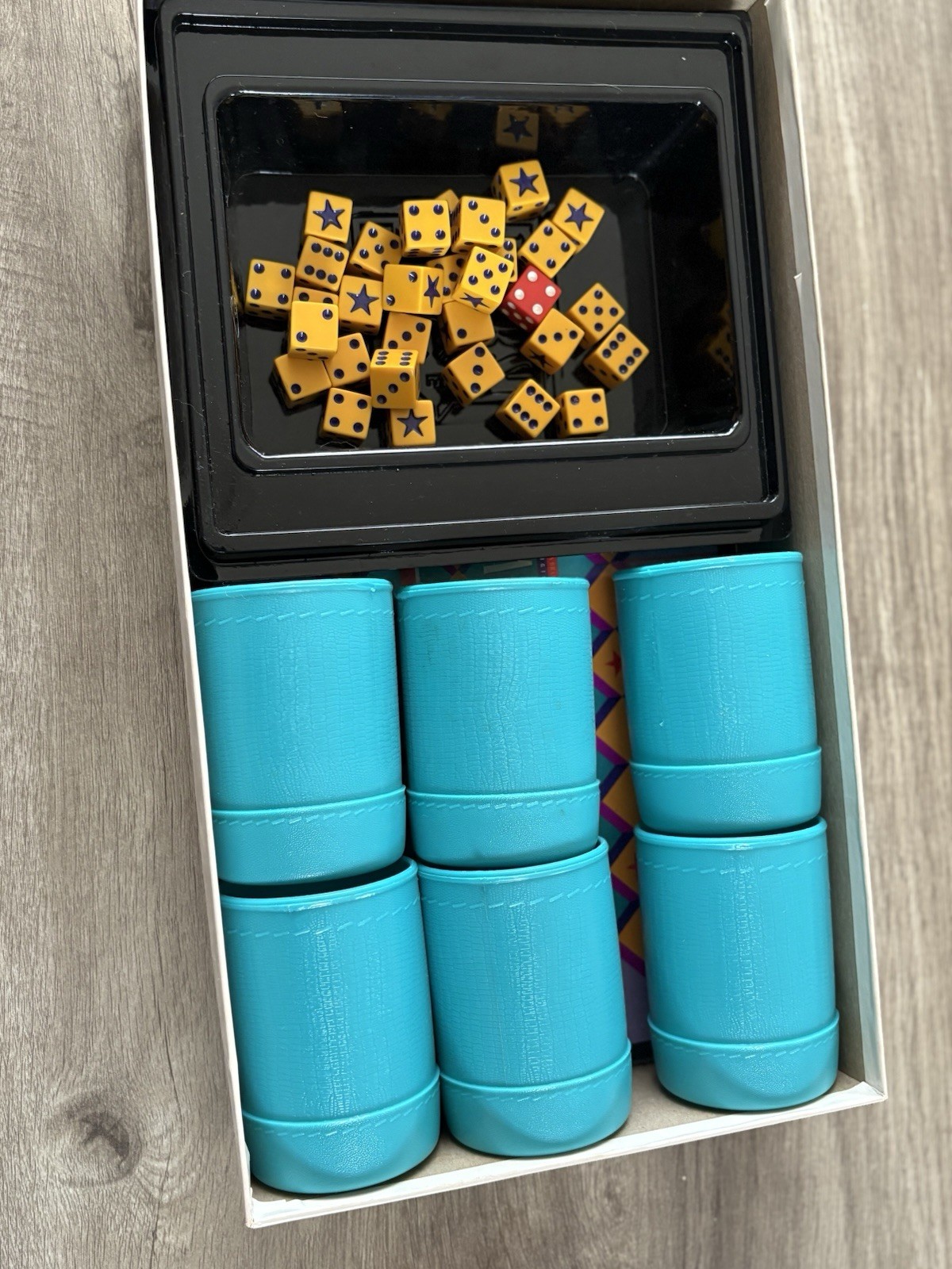 1987 Milton Bradley Liar’s Dice Game Complete Vintage Dice Cups Set