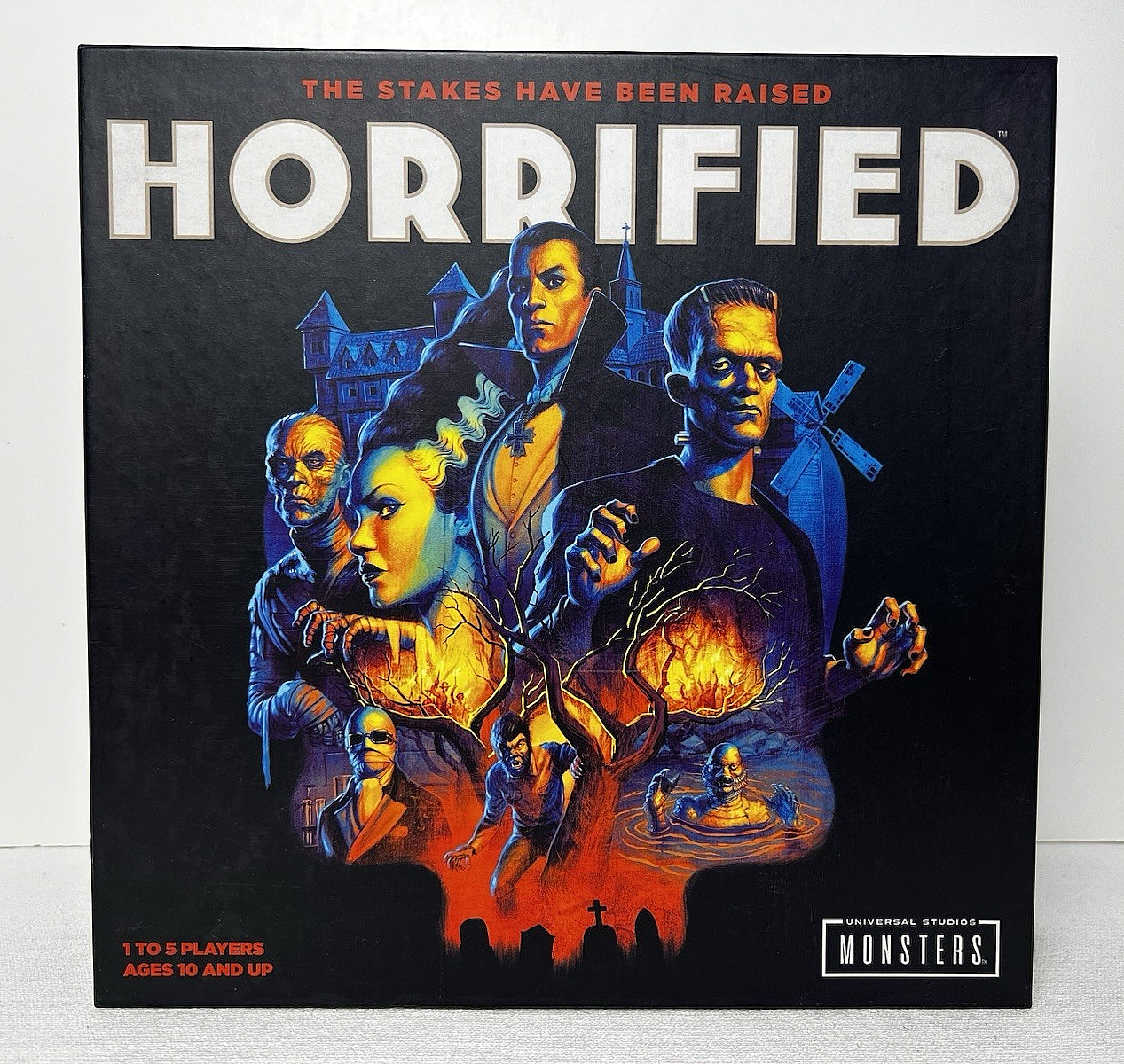 HORRIFIED: Universal Studios Monsters, co-op game, 2019 Ravensburger, COMPLETE