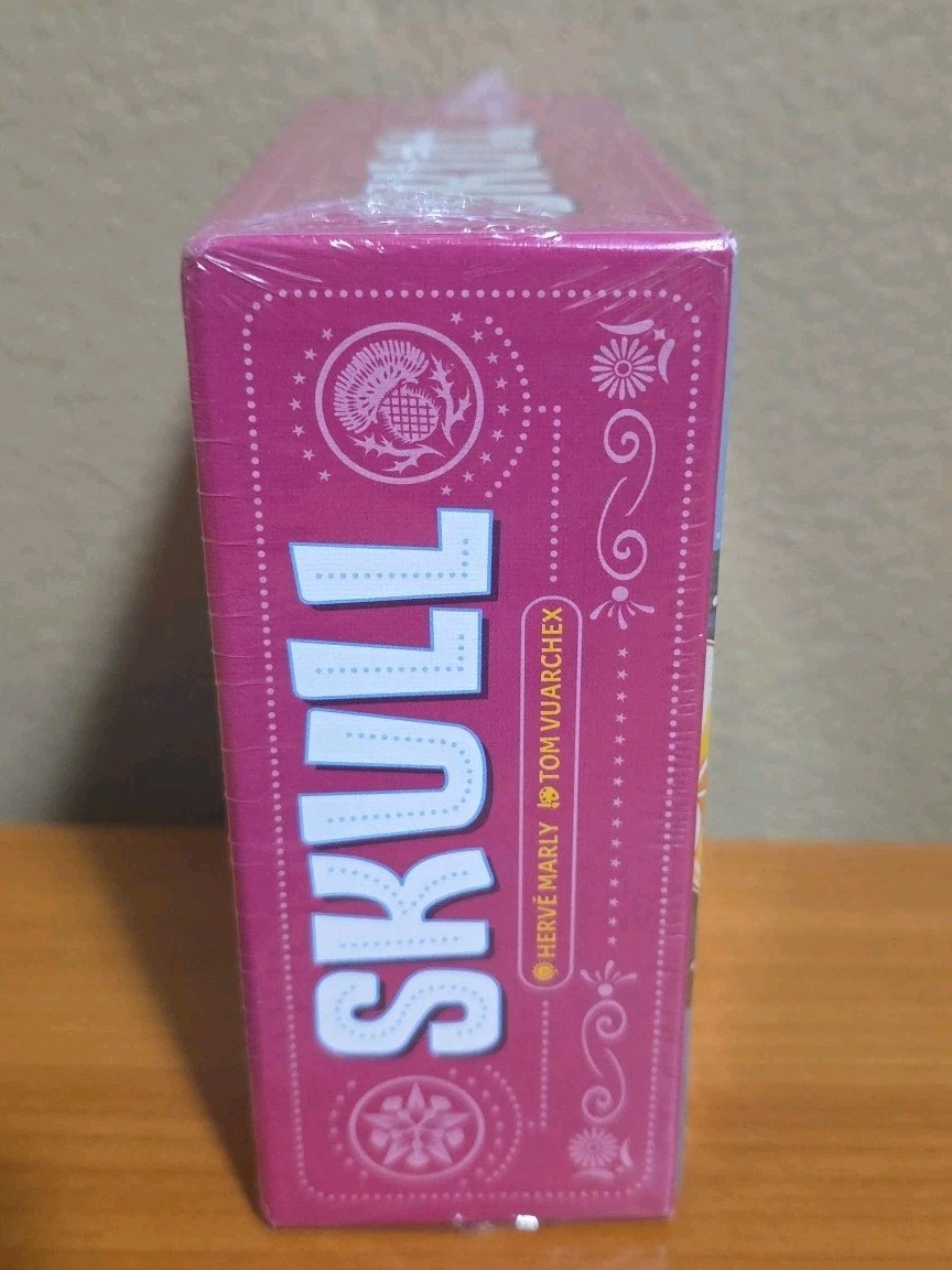 Skull Board Game – Bluffing & Bidding Party Games for Adults & Teens, Skulls NEW