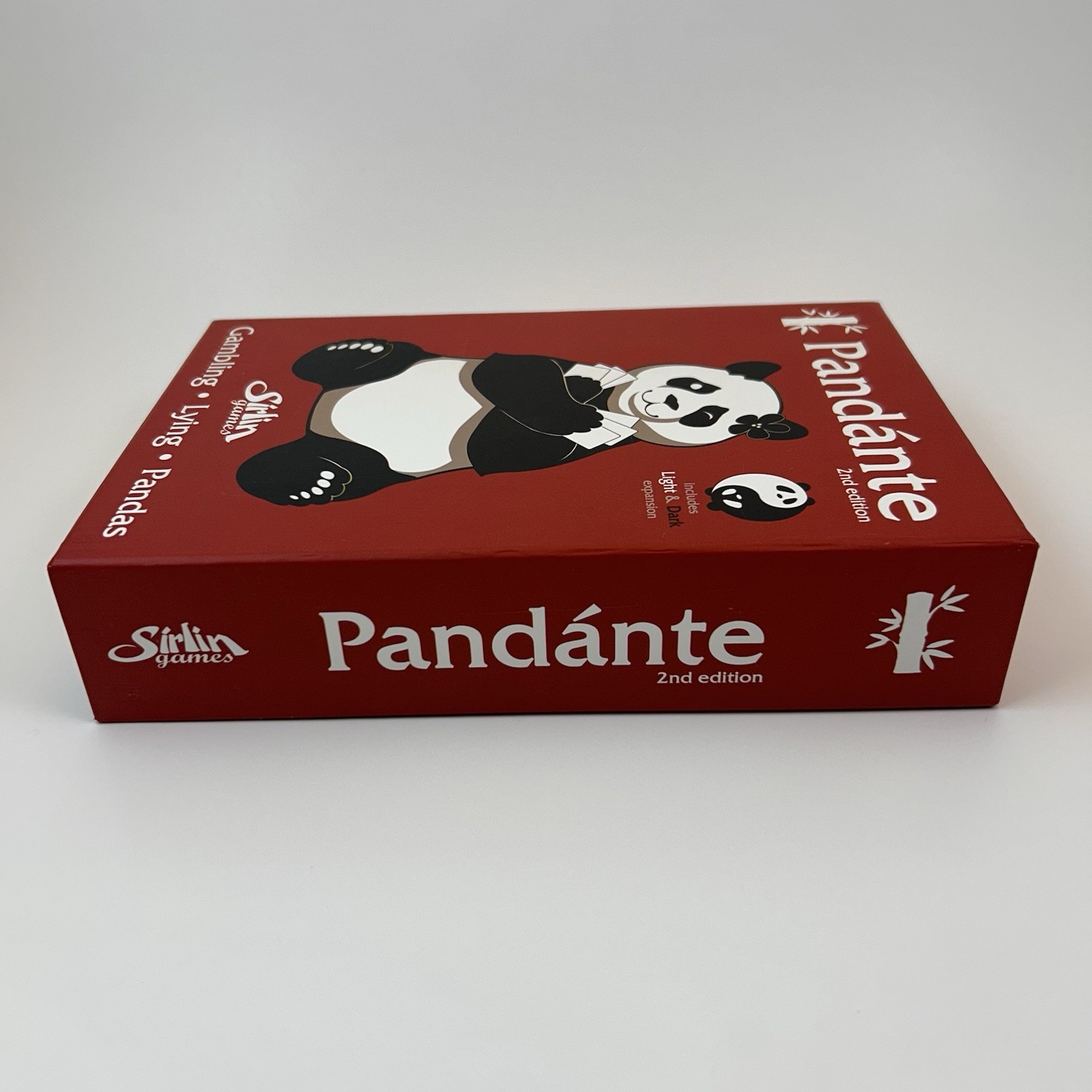 Pandánte 2nd Edition Game with Light & Dark Expansion Sirlin Games