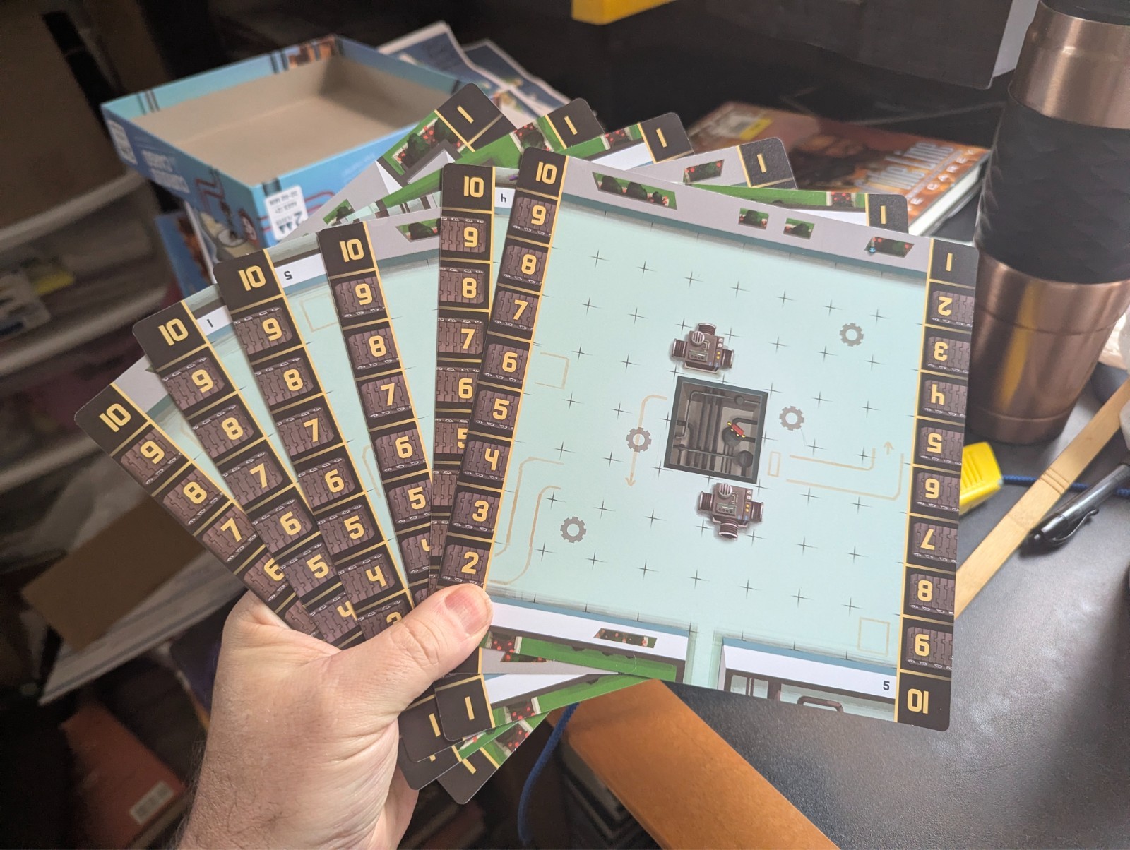 CURIOUS CARGO Board Game 100% COMPLETE 2020 AWARD NOMINEE
