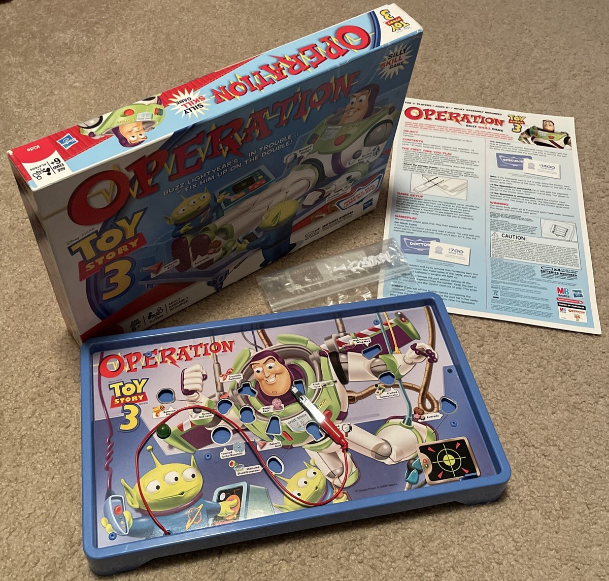 Disney’s Toy Story 3 Operation Buzz Lightyear Disney COMPLETE Family Board Game