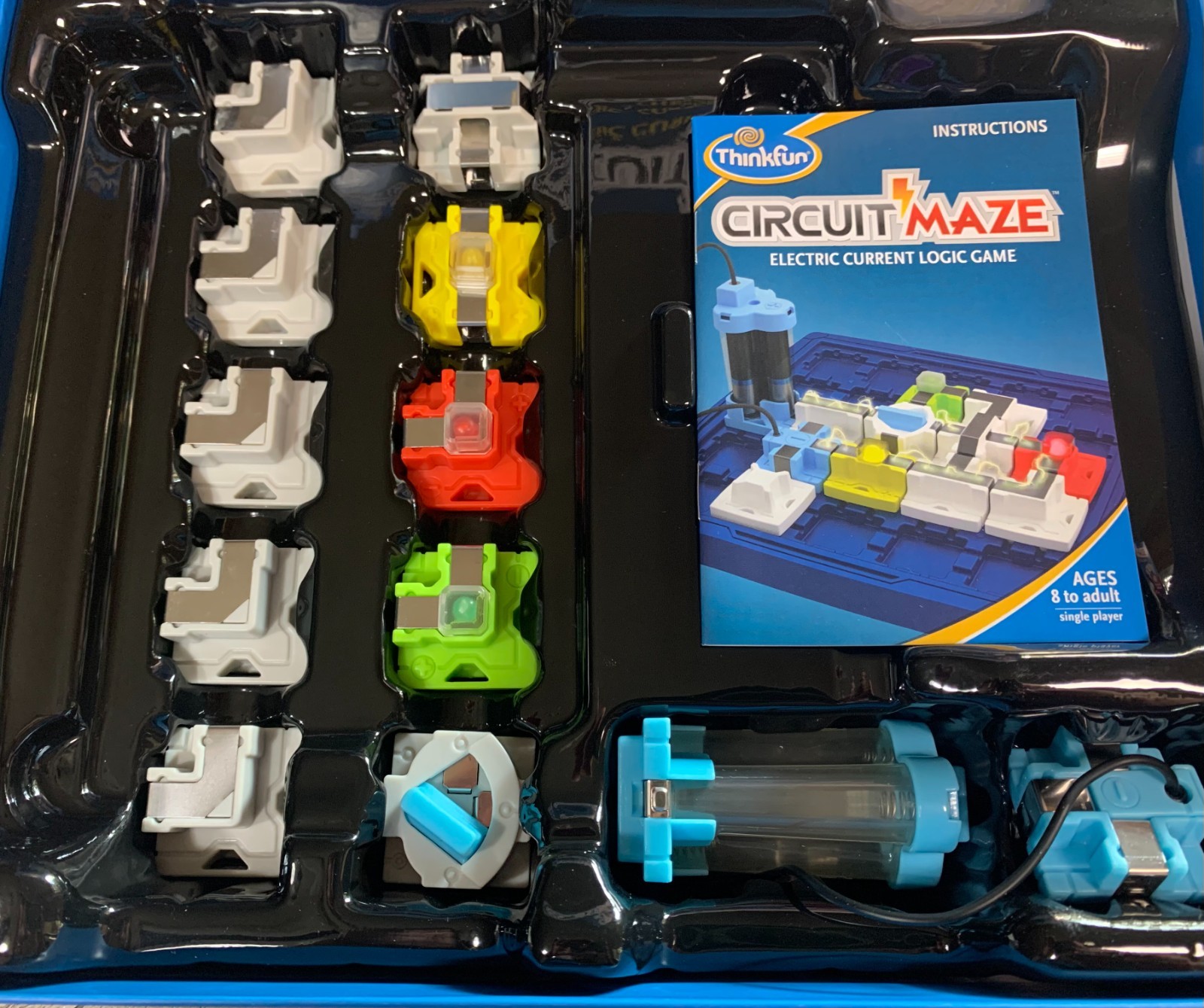 ThinkFun CIRCUIT MAZE Electric Current Logic Game | Ignite Your Mind! 60 Challen