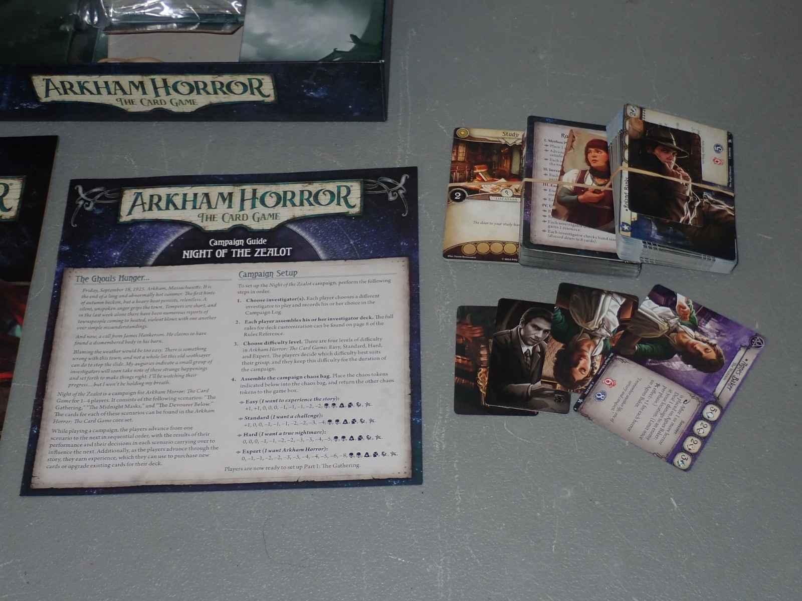 Arkham Horror The Card Game + Elder Sign Arkham Files