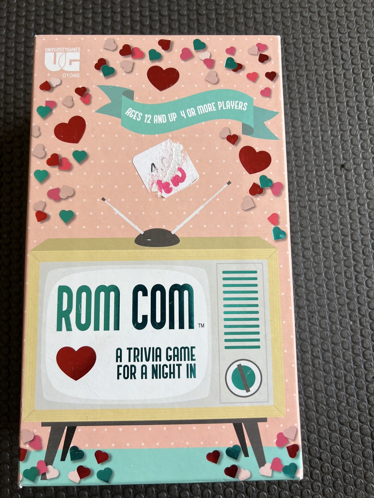 New – University Games Rom Com – A Trivia Game for a Night In – Ages 12+ – NM