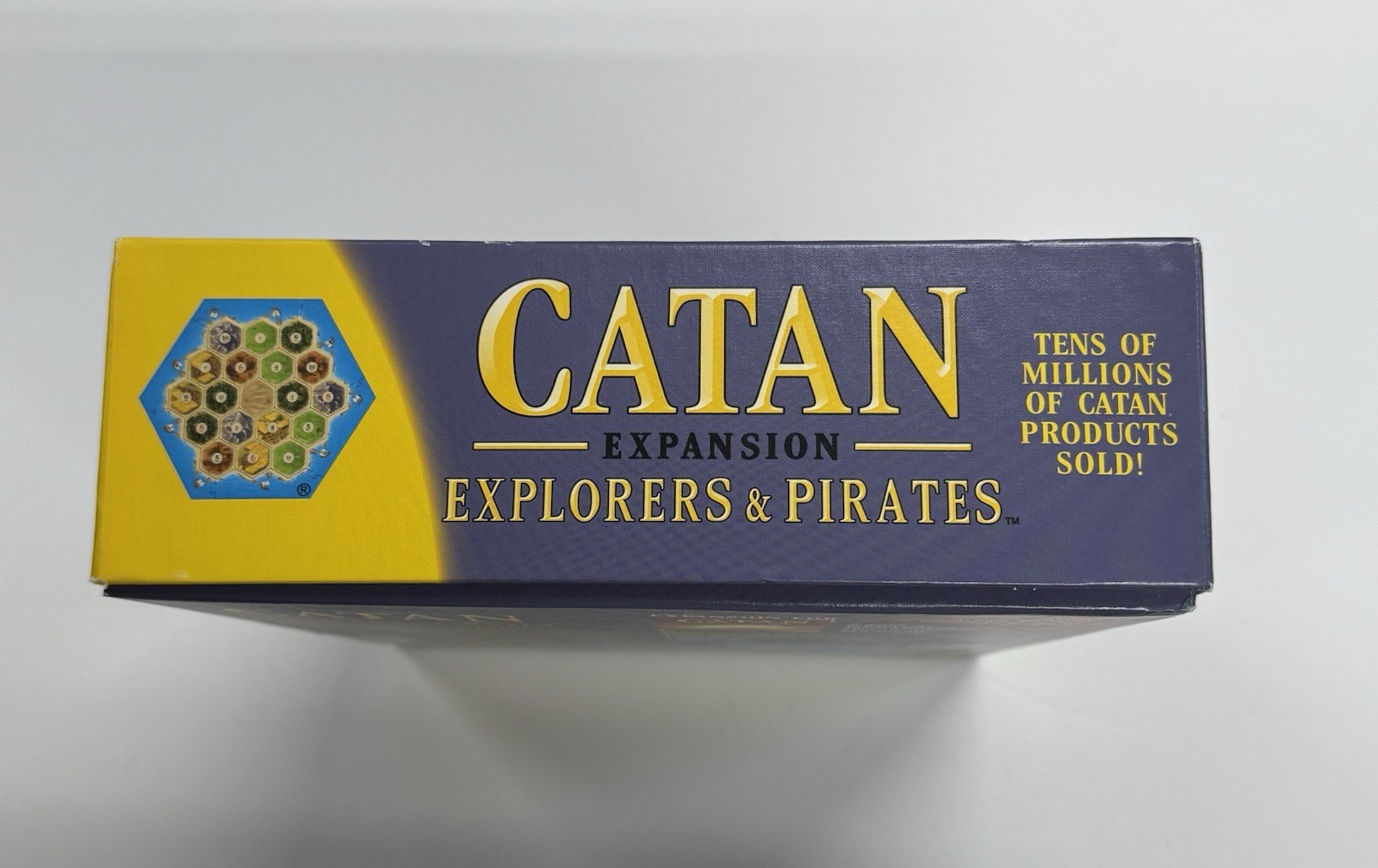 CATAN Expansion set- Catan: Explorers & Pirates – 100% Complete- Mayfair Games