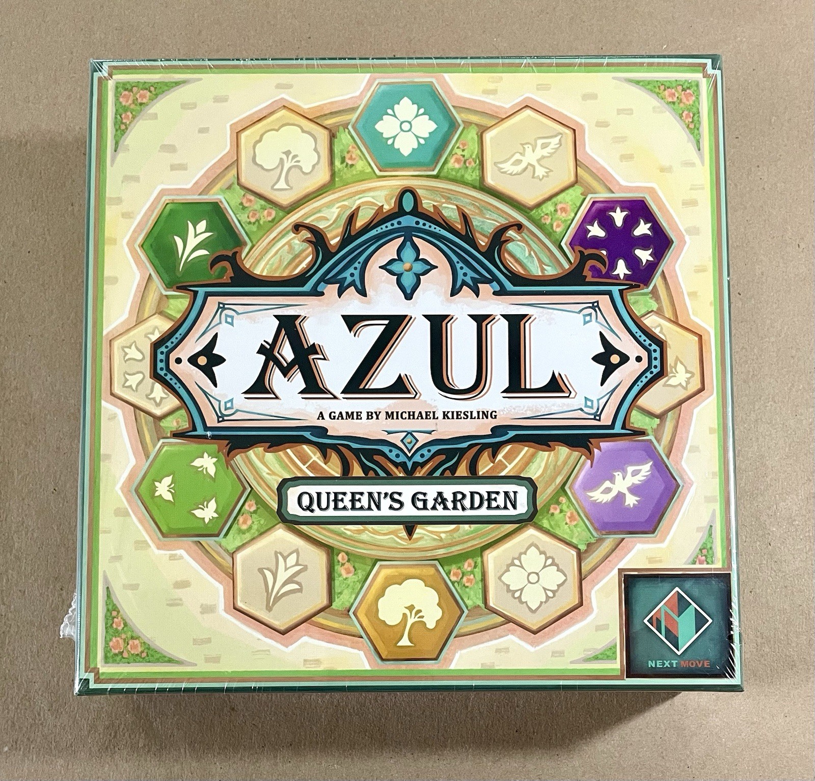 Azul: Queen’s Garden Board Game (2-4 Players, Ages 10+) 2021, NEW/SEALED!