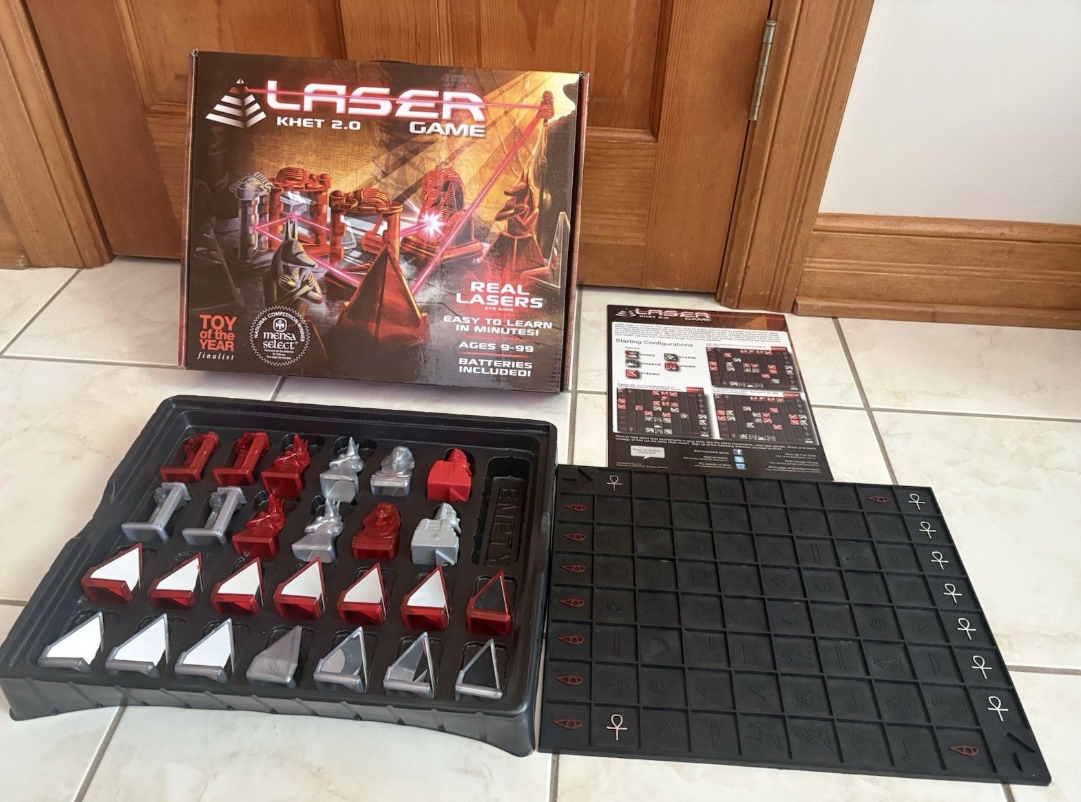 Laser Khet 2.0 Game Classic Strategy Innovation Toys Complete Mensa Winner
