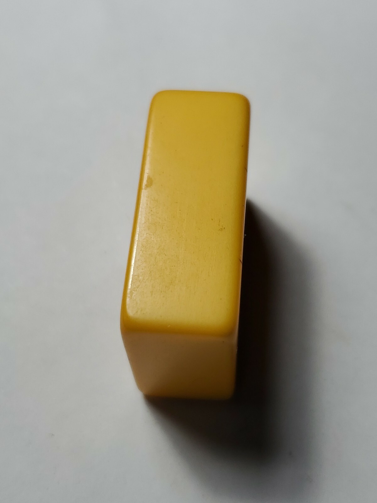 VINTAGE MAH JONG TILES CHINESE BAKELITE 1 1/4″ tall 7/8″ wide 1/2″ thick