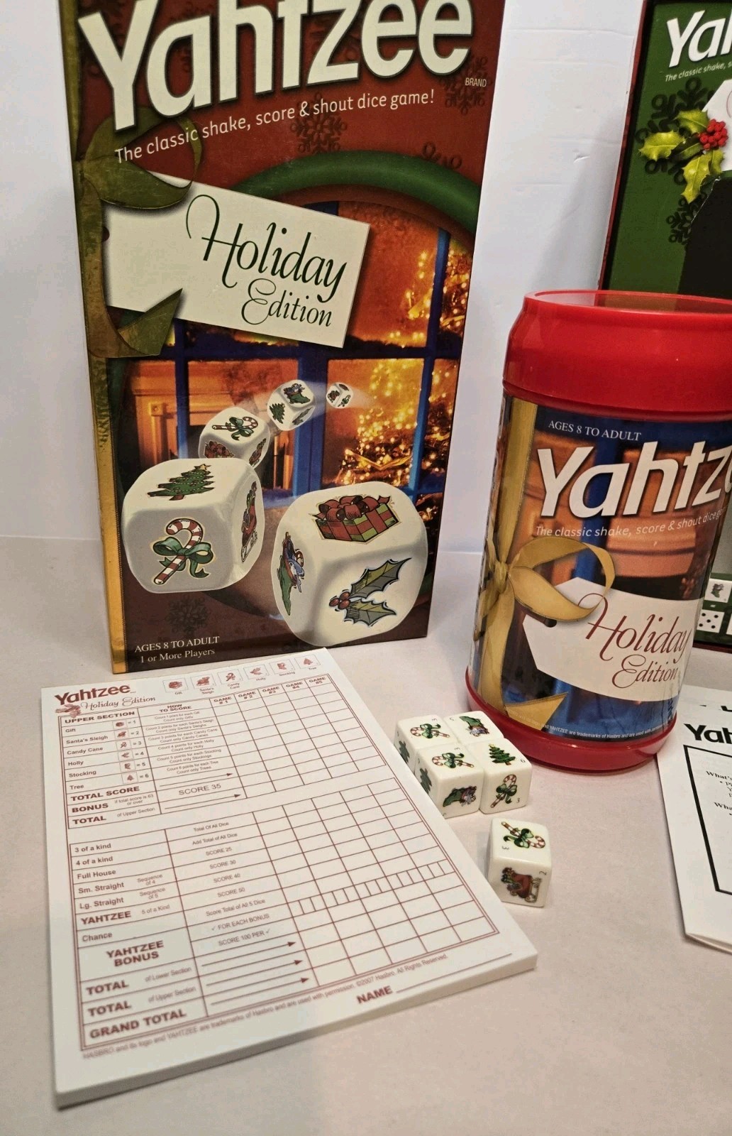 Yahtzee Holiday Edition Christmas Family Dice Game Hasbro-Missing Green Tokens