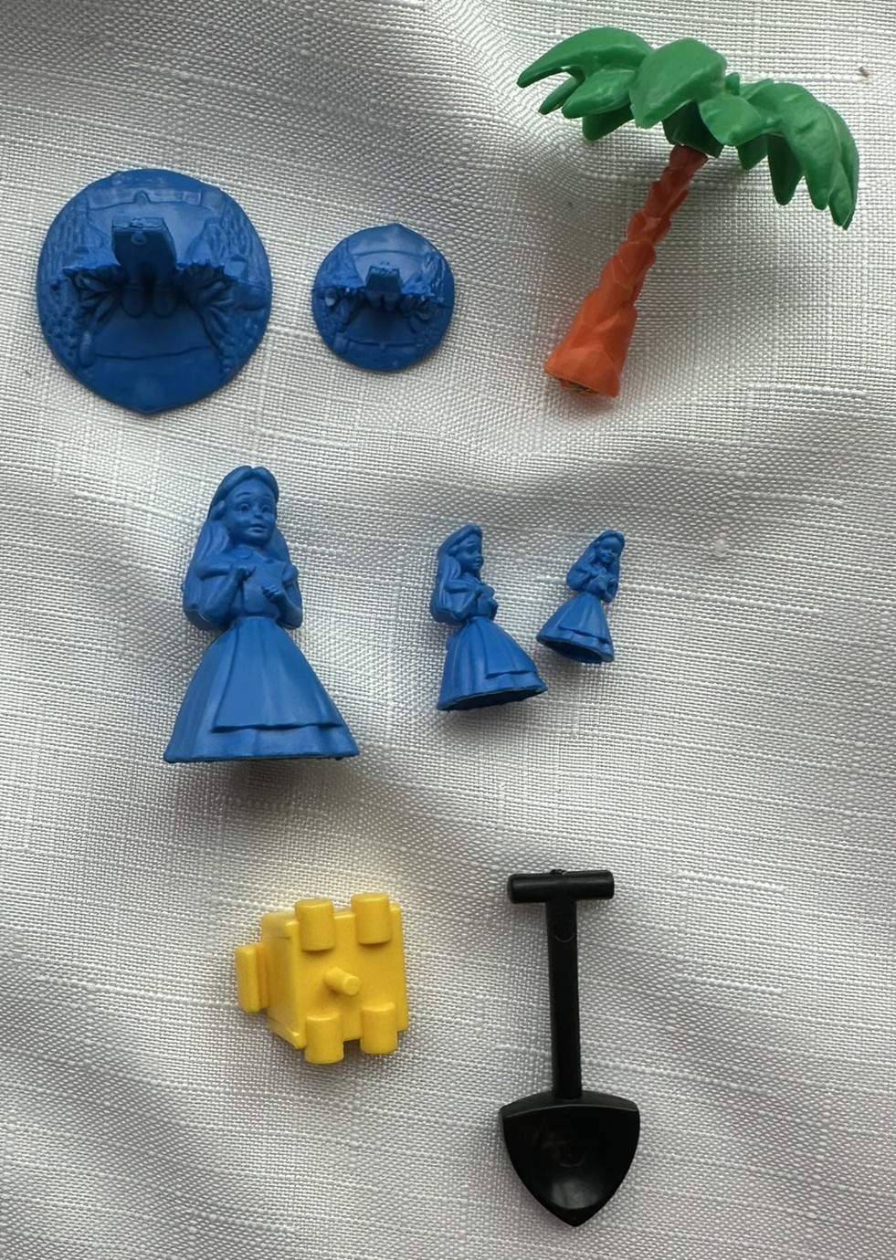 1992 Euro Disneyland Game by Milton Bradley Complete in Great Cond FREE SHIPPING