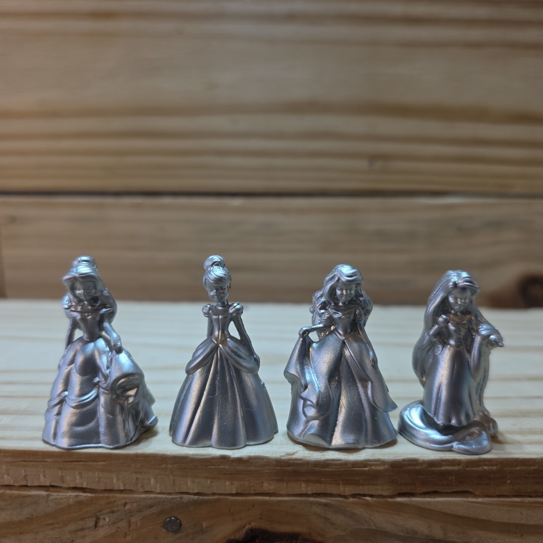 Monopoly Disney Princess Edition 4 Replacement Princess Replacement Tokens/Pcs.