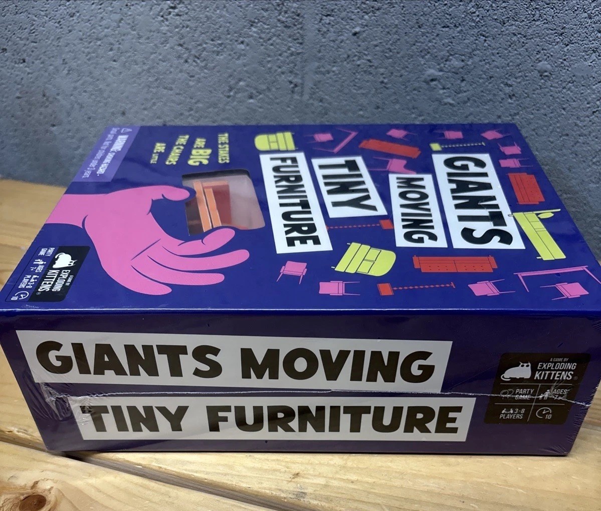 Giants Moving Tiny Furniture – Game by Exploding Kittens New In Box