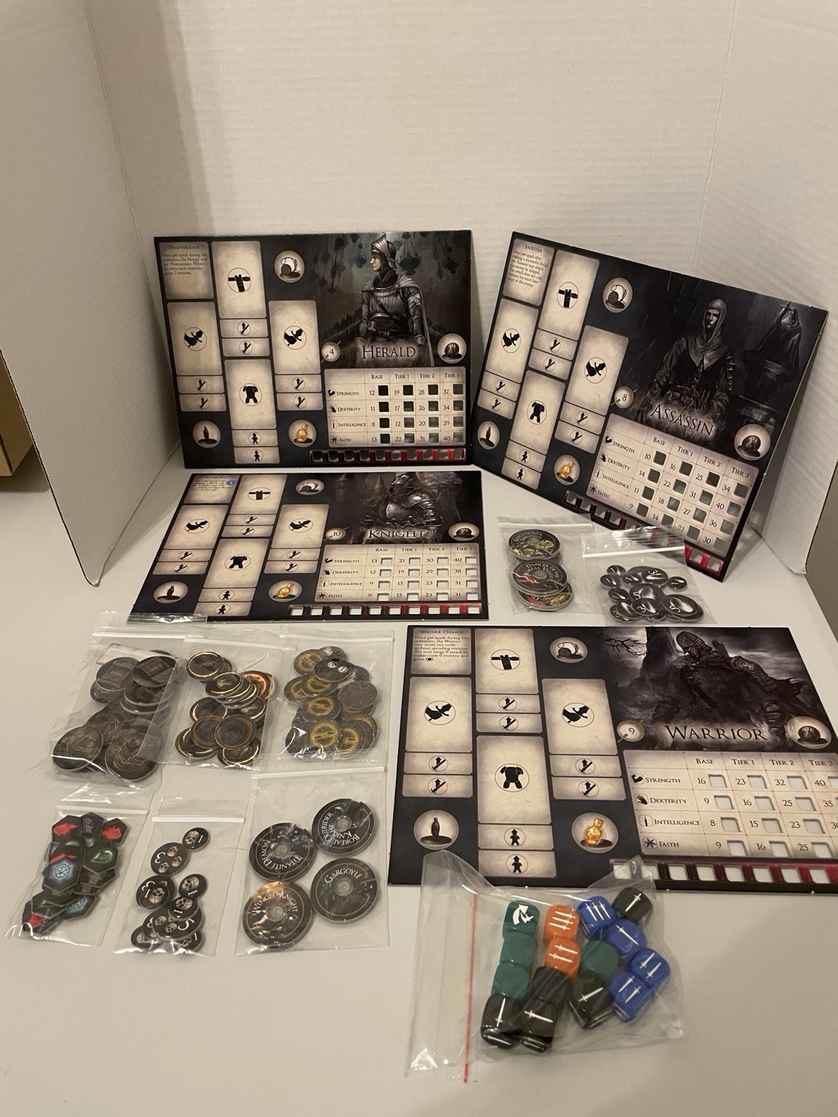 STEAMFORGED GAMES DARK SOULS THE BOARD GAME CORE SET COMPLETED EXCELLENT USED