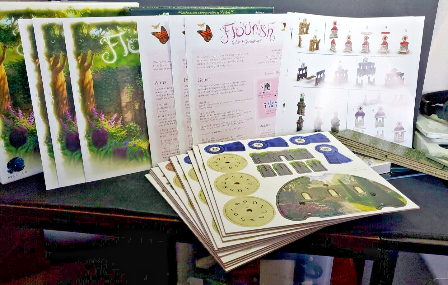 Starling Game “Flouish” Board Game Signature Edition 1-7 Players 1st Edition