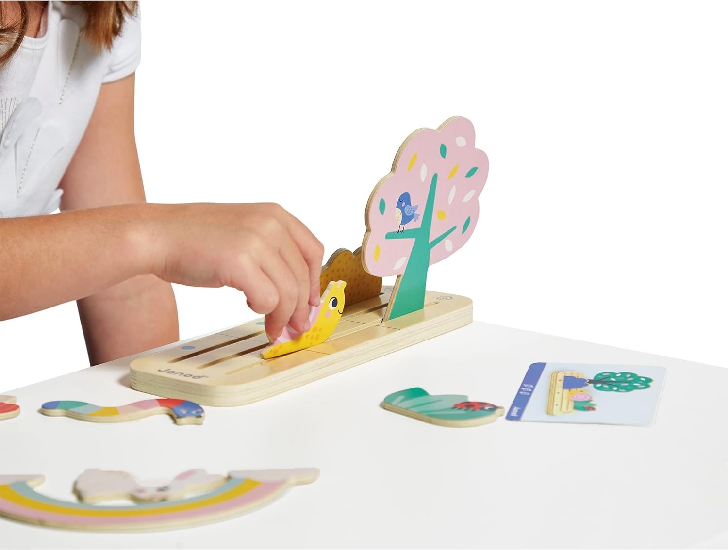 Janod Pédagogie Range-Finding Your Bearings in Space-The Garden-9 FSC Wood Acces