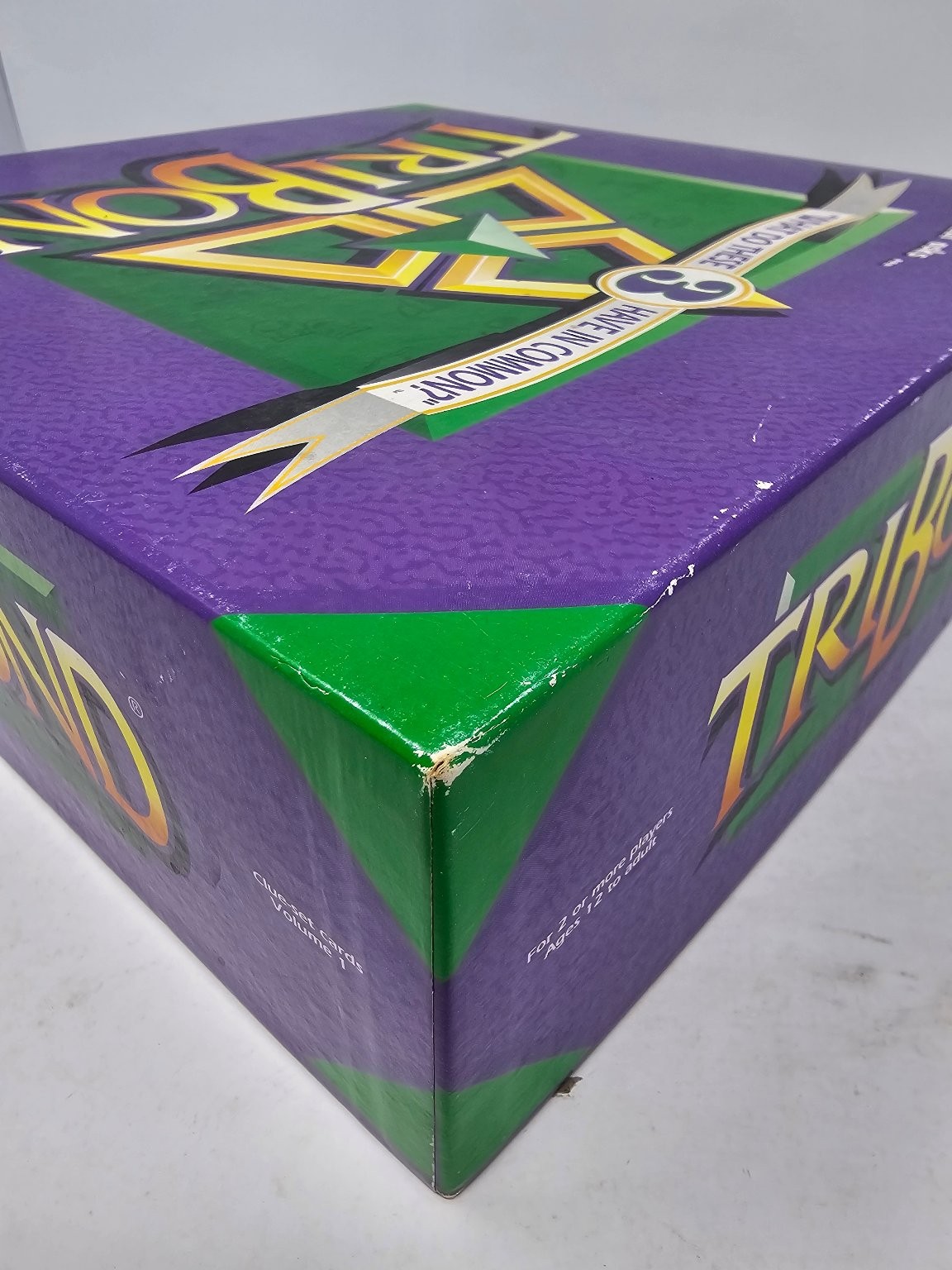 TRI BOND Patch Products Board Game 2+ Players Ages 12+ Cardboard 1990s Trivia