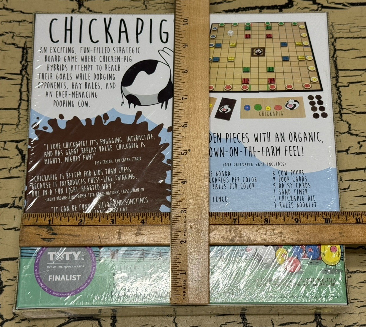 Buffalo Games Chickapig A Farm to Table Game Brand New Still Sealed Chick A Pig