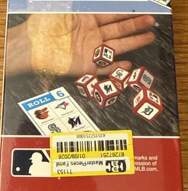 Masterpieces Puzzles MLB Fanzy Dice Game – Ages 8+ | 2-4 Players – NEW