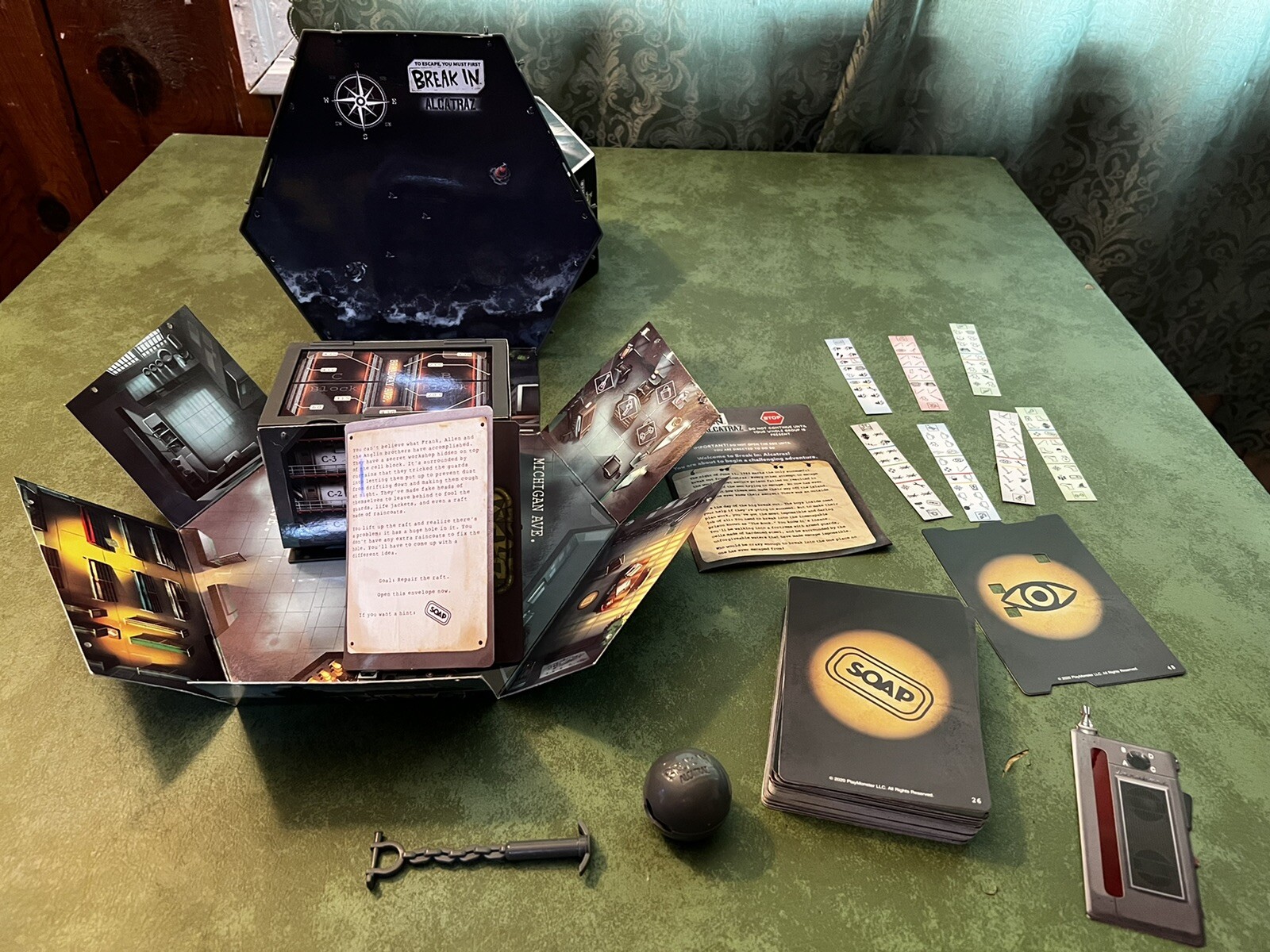 Play Monster Board Game Break In™ Alcatraz GUC