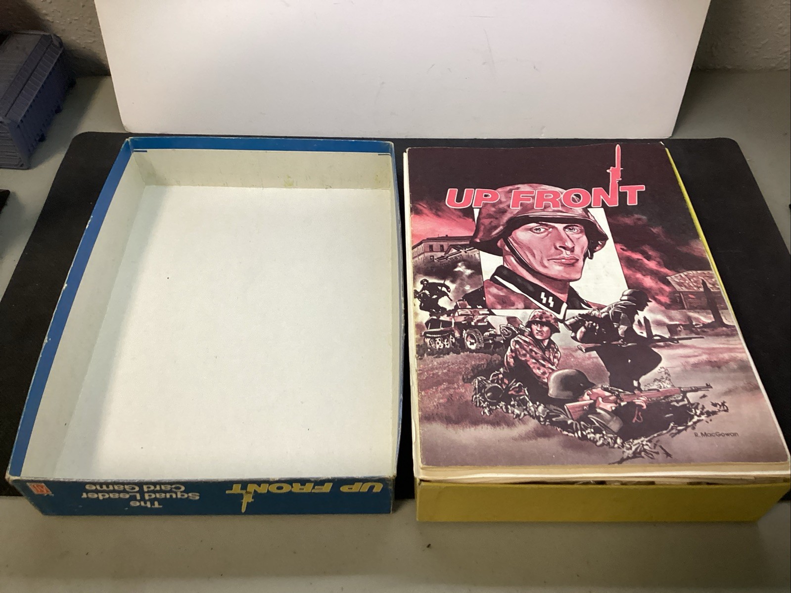 UP FRONT The Squad Leader Card Game Avalon Hill Game Company BOARD GAME PV24263