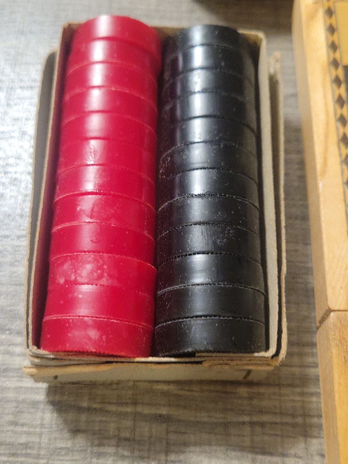 1964 Complete Chesse and Checkers*Box stamped July 16th 1964 * Made in Japan