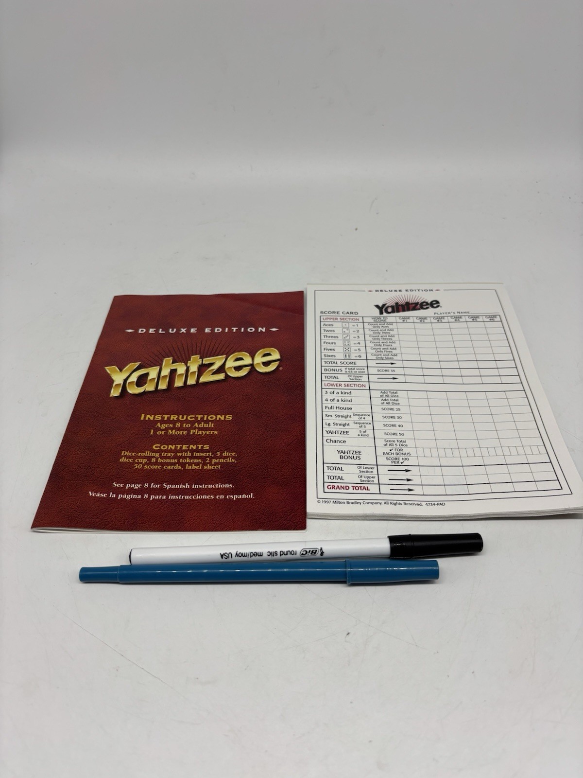 Vintage 1997 Yahtzee Deluxe Edition Gold Die COMPLETE