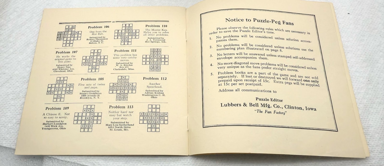 Vintage Puzzle Peg Game Lubbers & Bell MFG. Co. Clinton Iowa 1931 looks complete