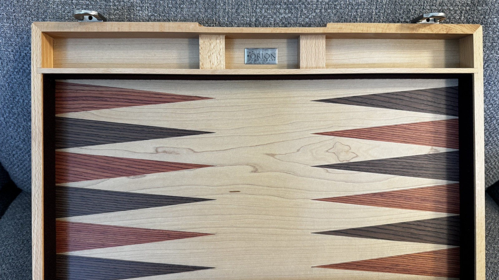 Orion Woodcraft Inlaid Wood Backgammon Set – Vintage Style Folding Case 18”