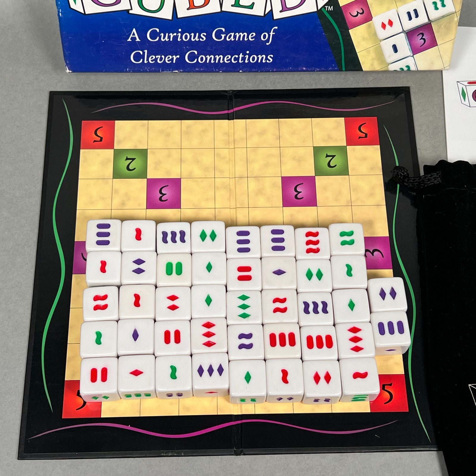 SET Cubed Abstract Strategy Dice Board Game SET Enterprises 2007 Complete NICE