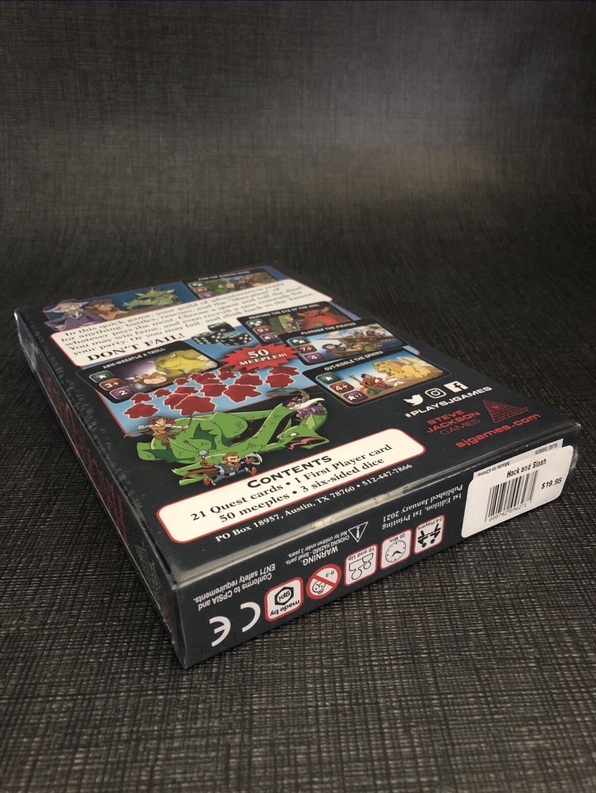 Hack & Slash – A Dice-Rolling Adventure Game Of Winning Fame For 3-6 Players