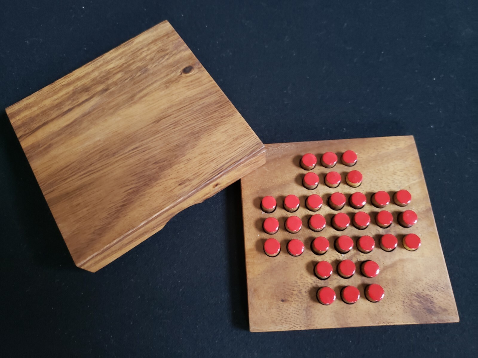 Solitaire Puzzle, Large, made from Monkey Pod Wood from Thailand