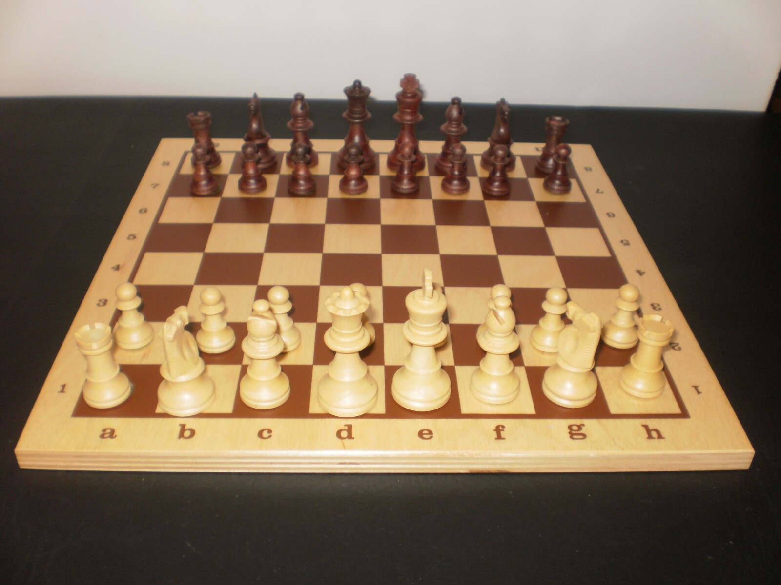 CHESS SET CRISLOID PLASTIC 1950’S-60’S NICE CHESS SET