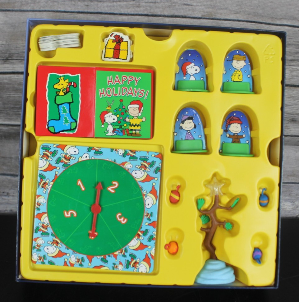 PEANUTS A Charlie Brown Christmas Board Game 2007 Sababa Toys Complete