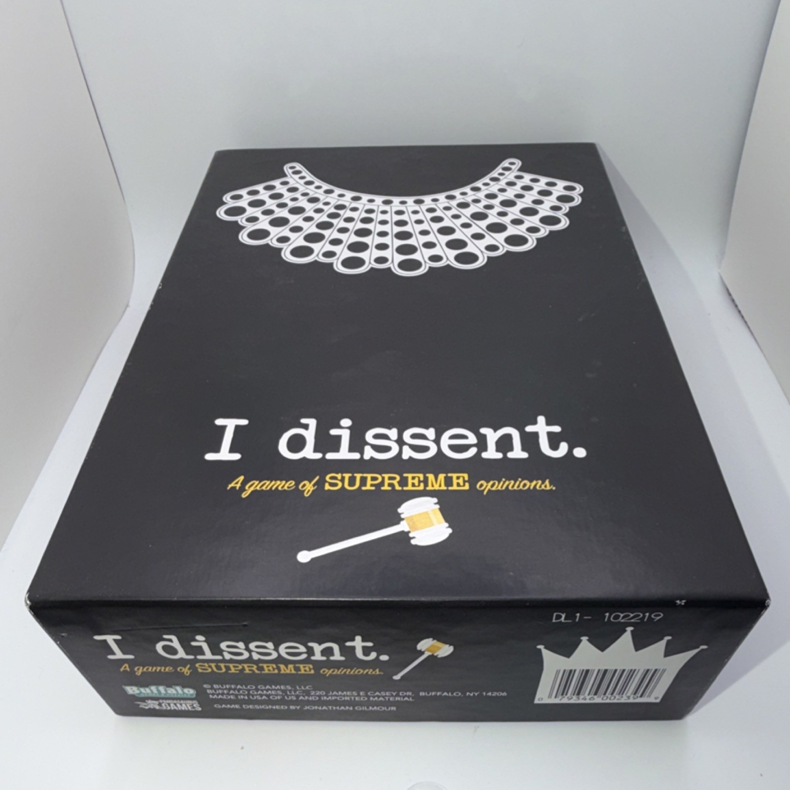 Buffalo Games I Dissent Supreme Court Card Game Hourglass 3+Players 14+ COMPLETE