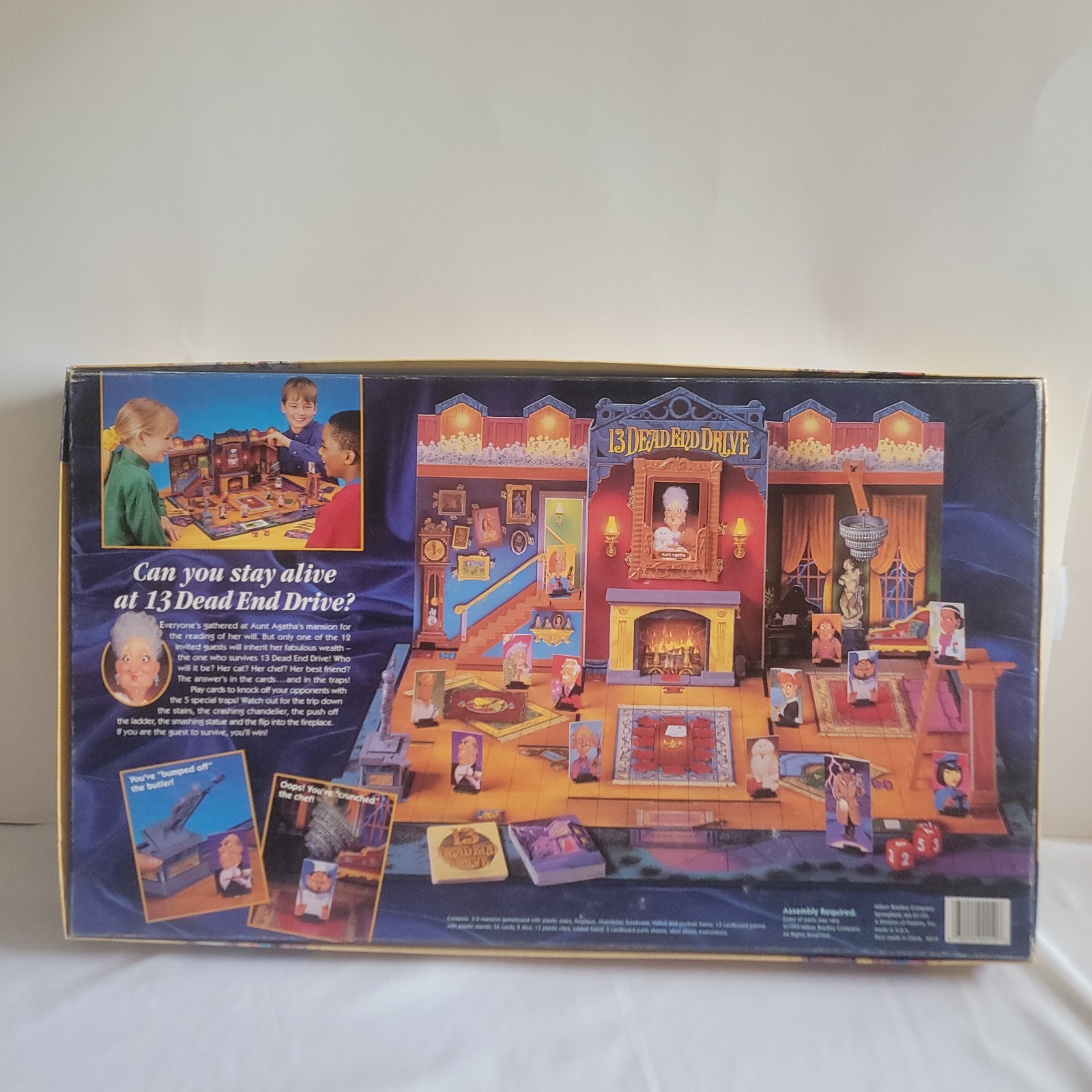 13 Dead End Drive Mystery Board Game Bluffing Strategy Fun for All Ages