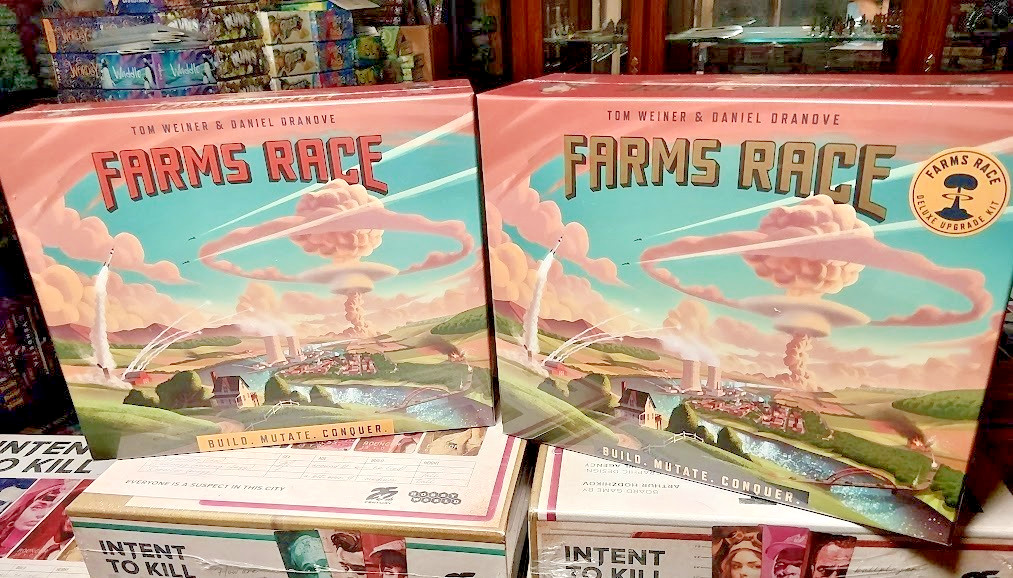 FARMS RACE Board Game + Deluxe Upgrade Kit .. new/sealed