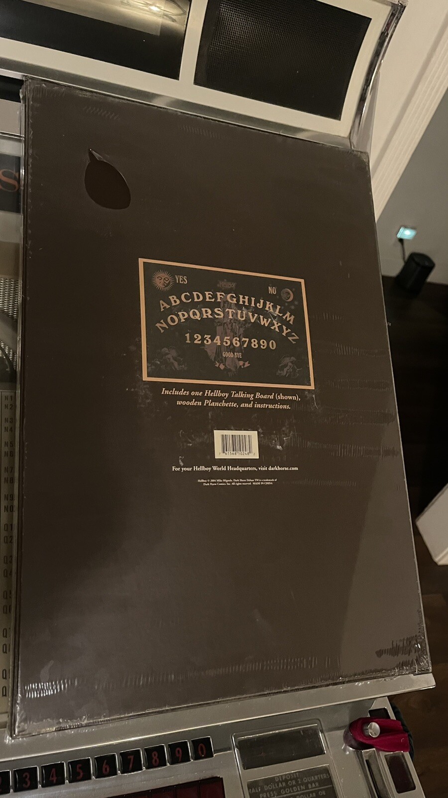 Darkhorse Deluxe HELLBOY TALKING BOARD 2004 (Ouija)-unopened Plastic Still On
