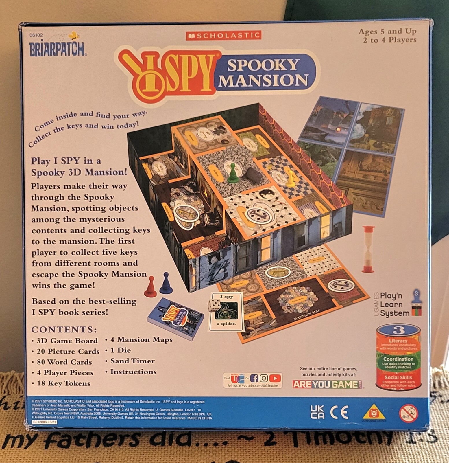 I Spy Spooky Mansion Halloween 3D Board Game Scholastic Briarpatch 2021
