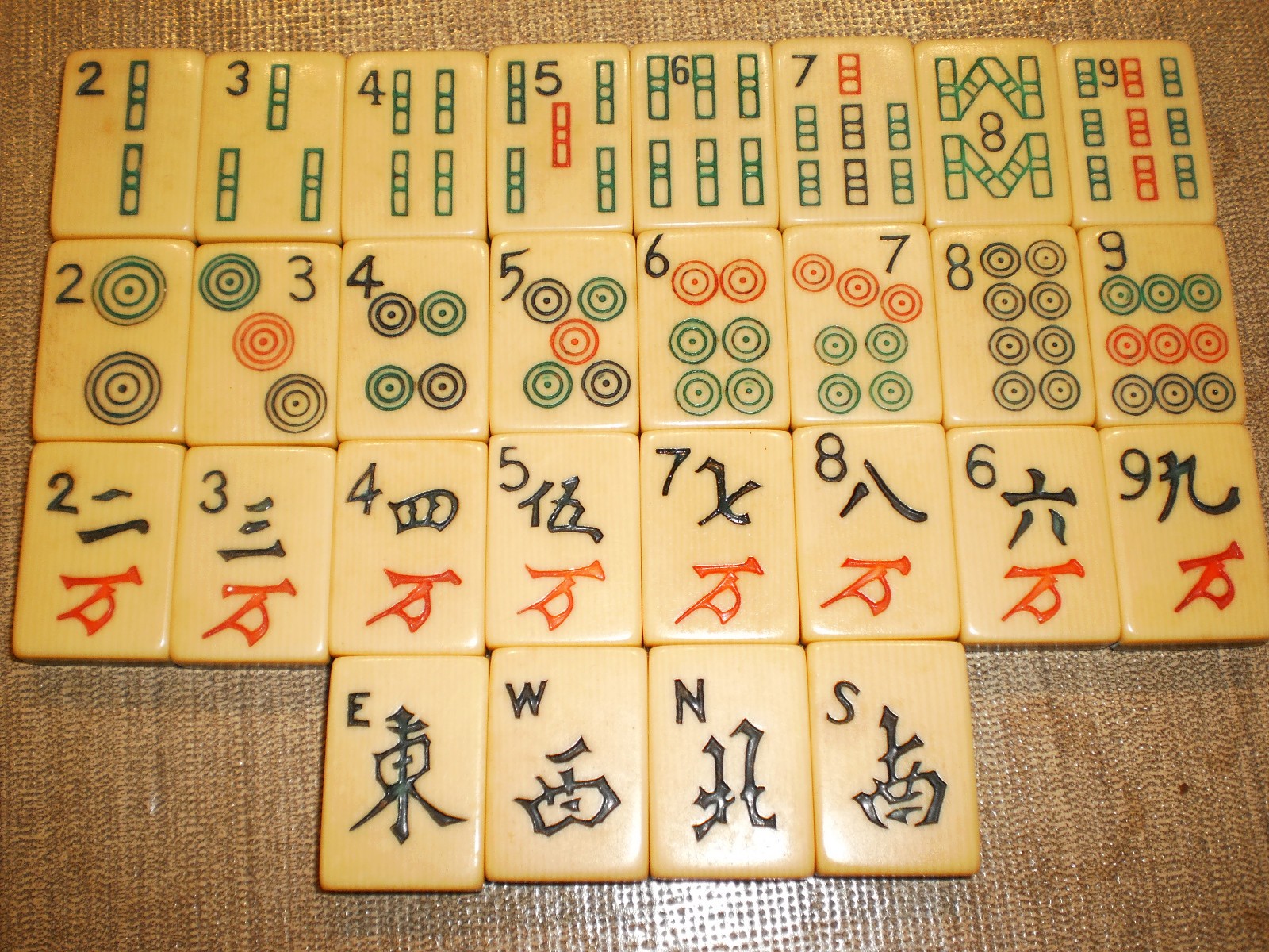 4 VINTAGE TWO TONE FRENCH IVORY MAH JONG MAJONG TILES BLACK BACKS EXCLNT COND
